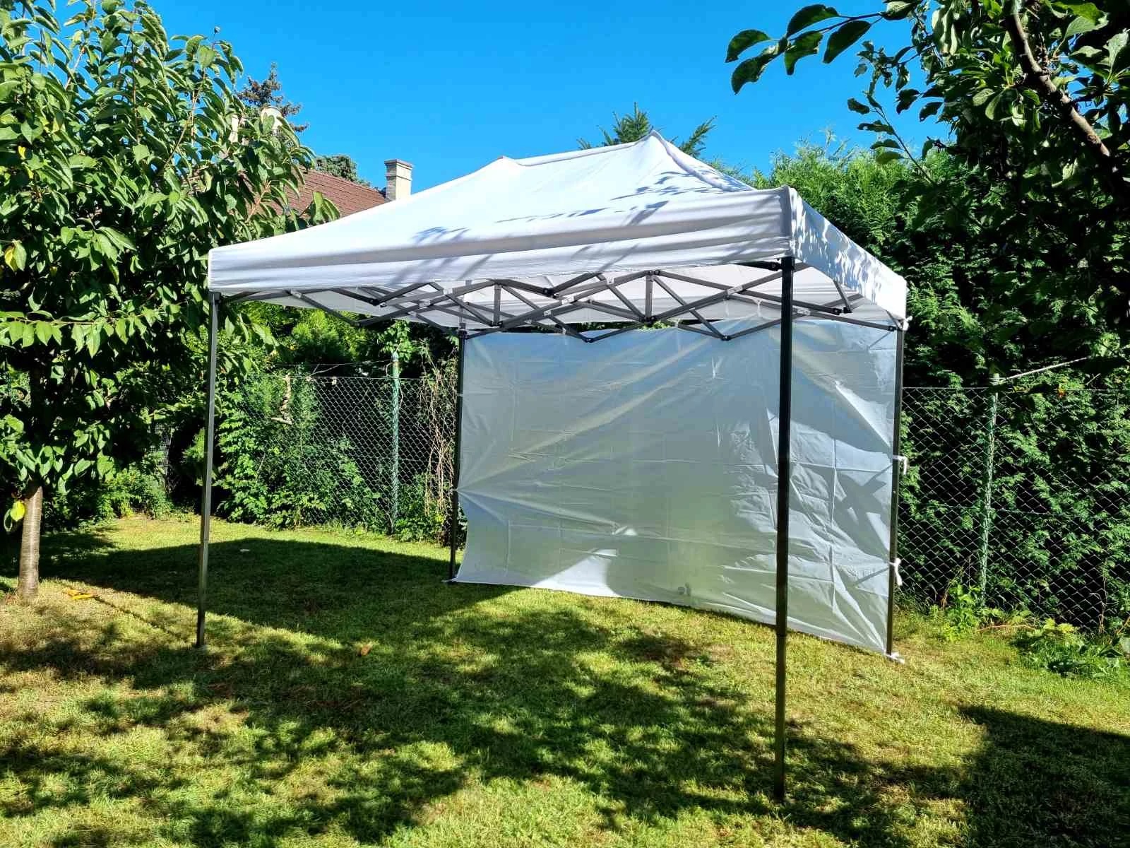 3 méteres oldalfal kerti sátorhoz, pavilonhoz, sörsátorhoz, fehér színben OF-3M-F